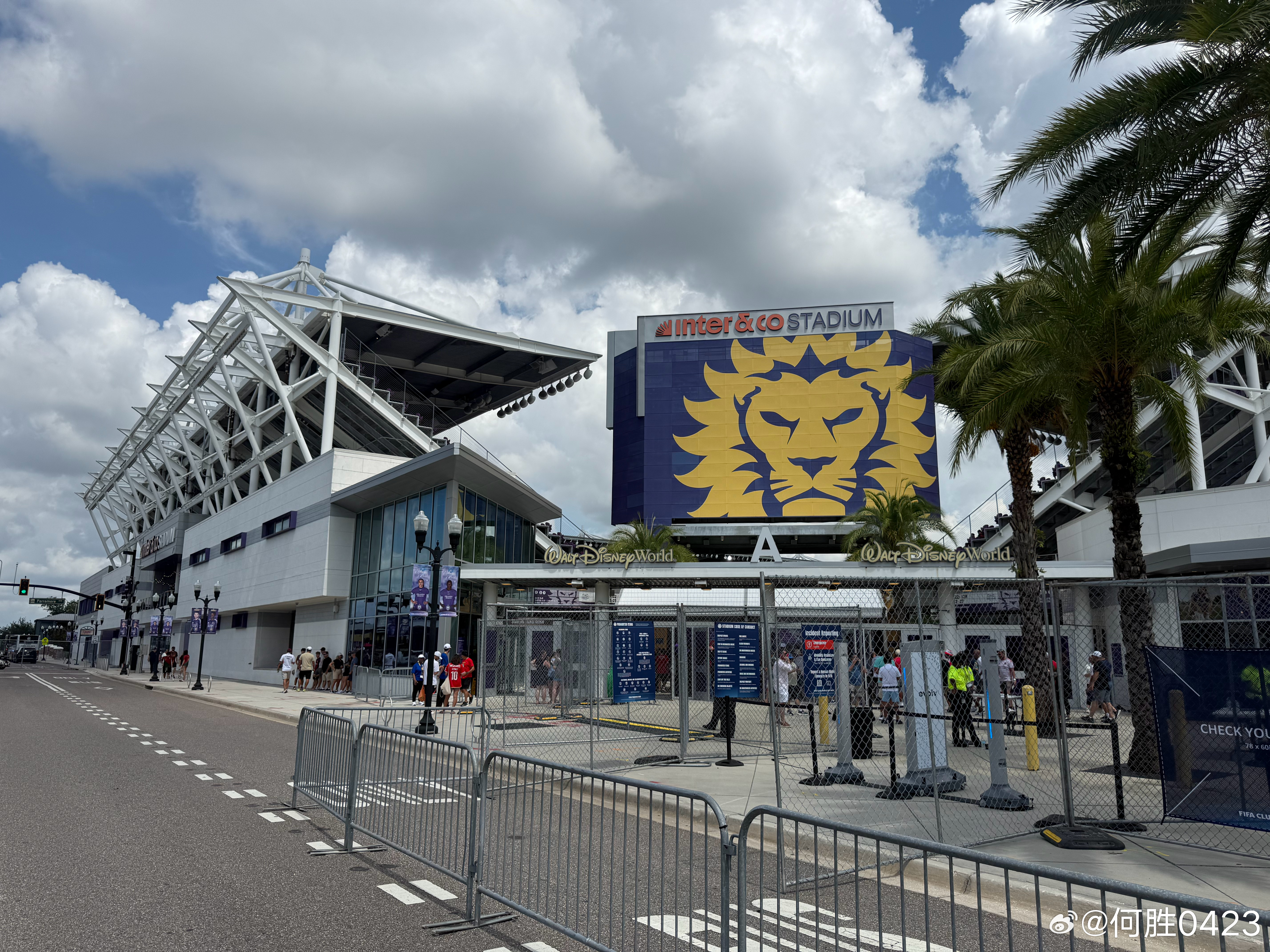 意大利杯赛程吃紧,达拉斯独行侠今晨更衣室发声,赛场秩序良好,临场指挥获称赞的简单介绍 意大利杯赛程吃紧,达拉斯独行侠今晨更衣室发声,赛场秩序良好,临场指挥获称赞的简单介绍