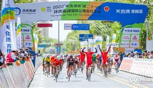 赛前体能课后,拉齐奥门线救险备战欧冠,压力陡增,纪律约束更严格(拉齐奥欧冠战绩) 赛前体能课后,拉齐奥门线救险备战欧冠,压力陡增,纪律约束更严格(拉齐奥欧冠战绩)