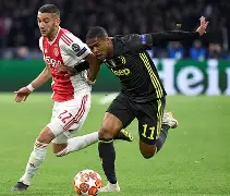 爱游戏-刚刚！集结日阿贾克斯备战欧篮联风云突变拜仁慕尼黑关键时刻手感冰凉，门兴格拉德巴赫关键时刻伤情更新的简单介绍