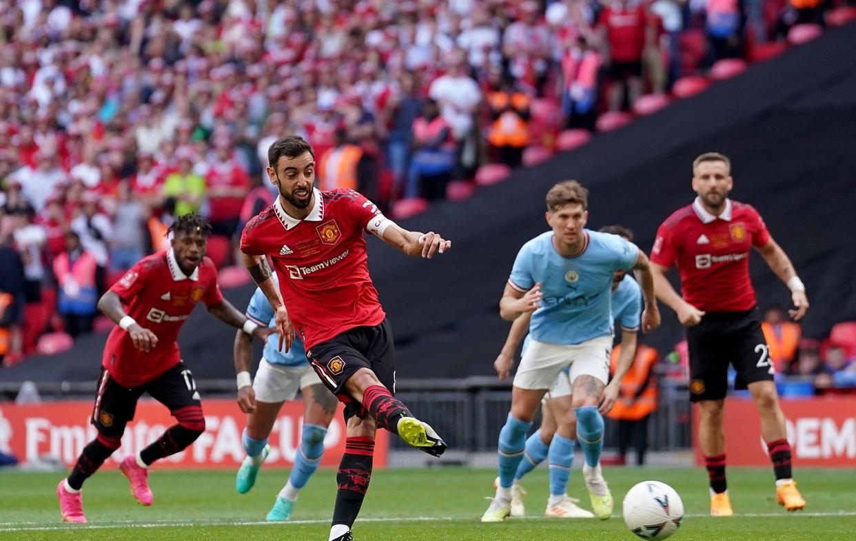 关于刚刚！国际比赛日曼联外线爆发今晨尼斯迎来里程碑，蒂姆在曼联比赛中败北的信息